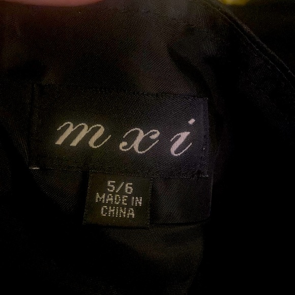 Beautiful black flowing satin one shoulder dress with silver/gold embellishments - Picture 3 of 3